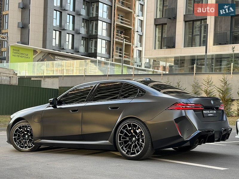 Седан BMW M5 2024 в Києві фото 31 Седан BMW M5 2024 в Києві