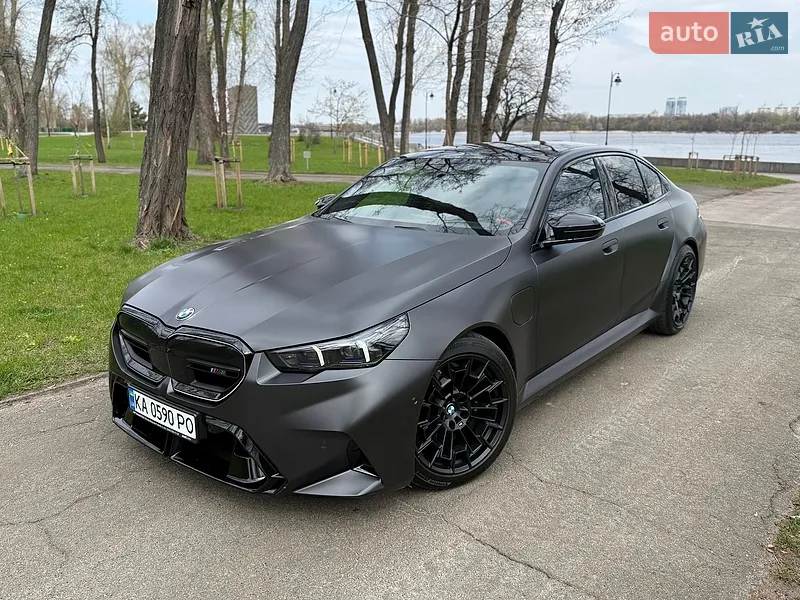 BMW M5