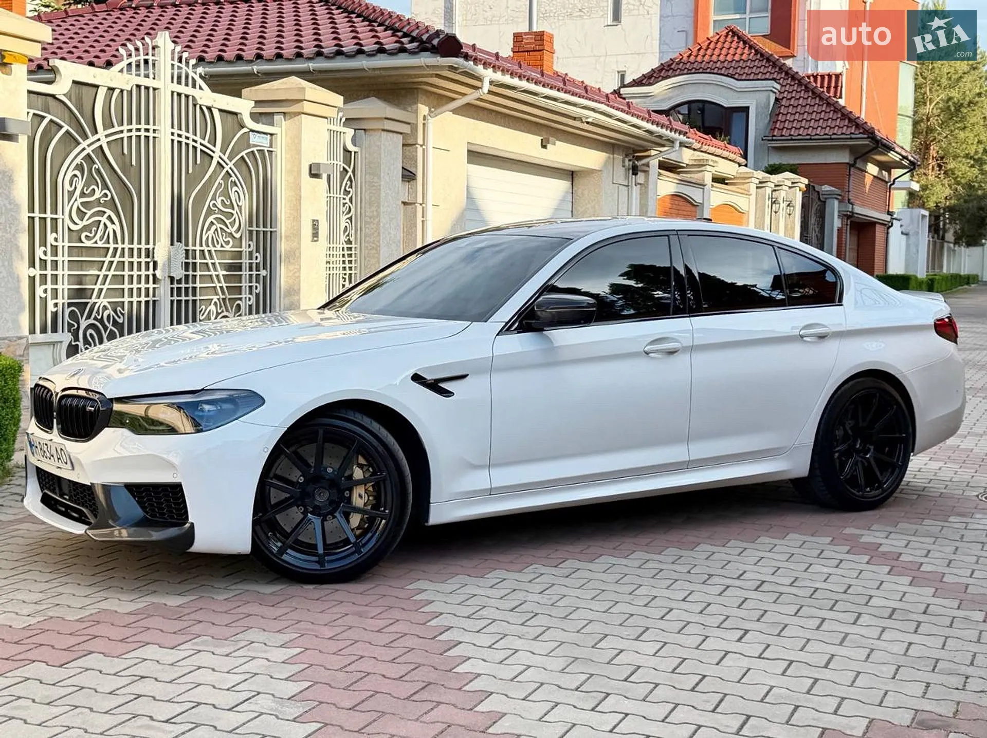 2018 BMW M5 - мініатюра 10