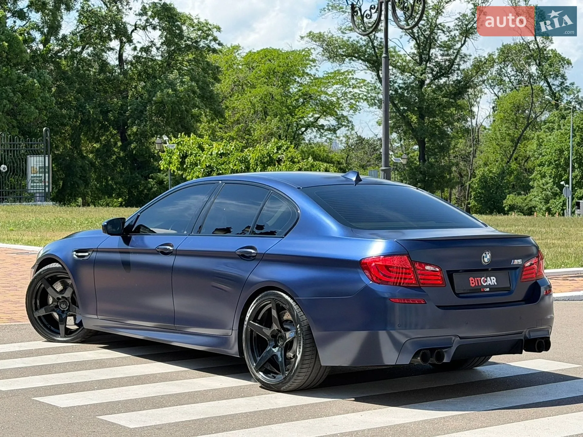 2012 BMW M5 - мініатюра 12