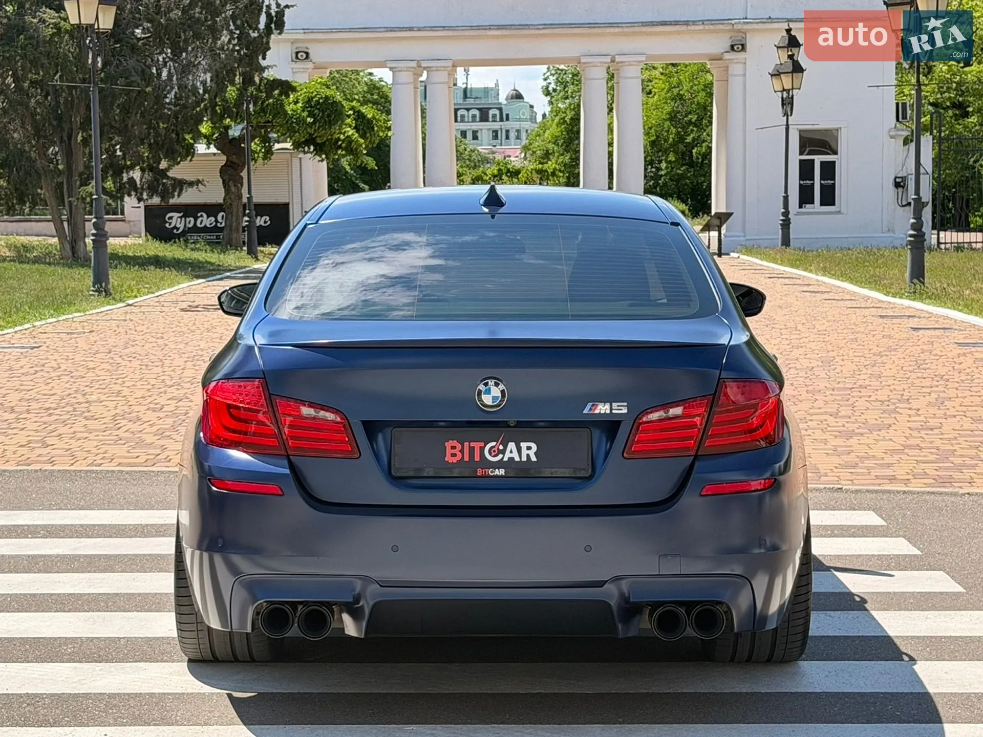 2012 BMW M5 - мініатюра 17