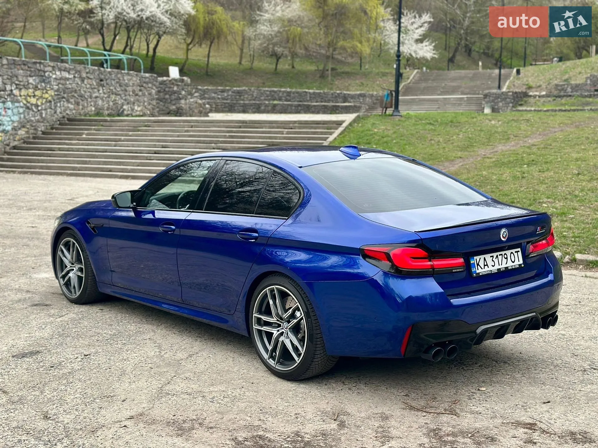 2022 BMW M5 - мініатюра 13