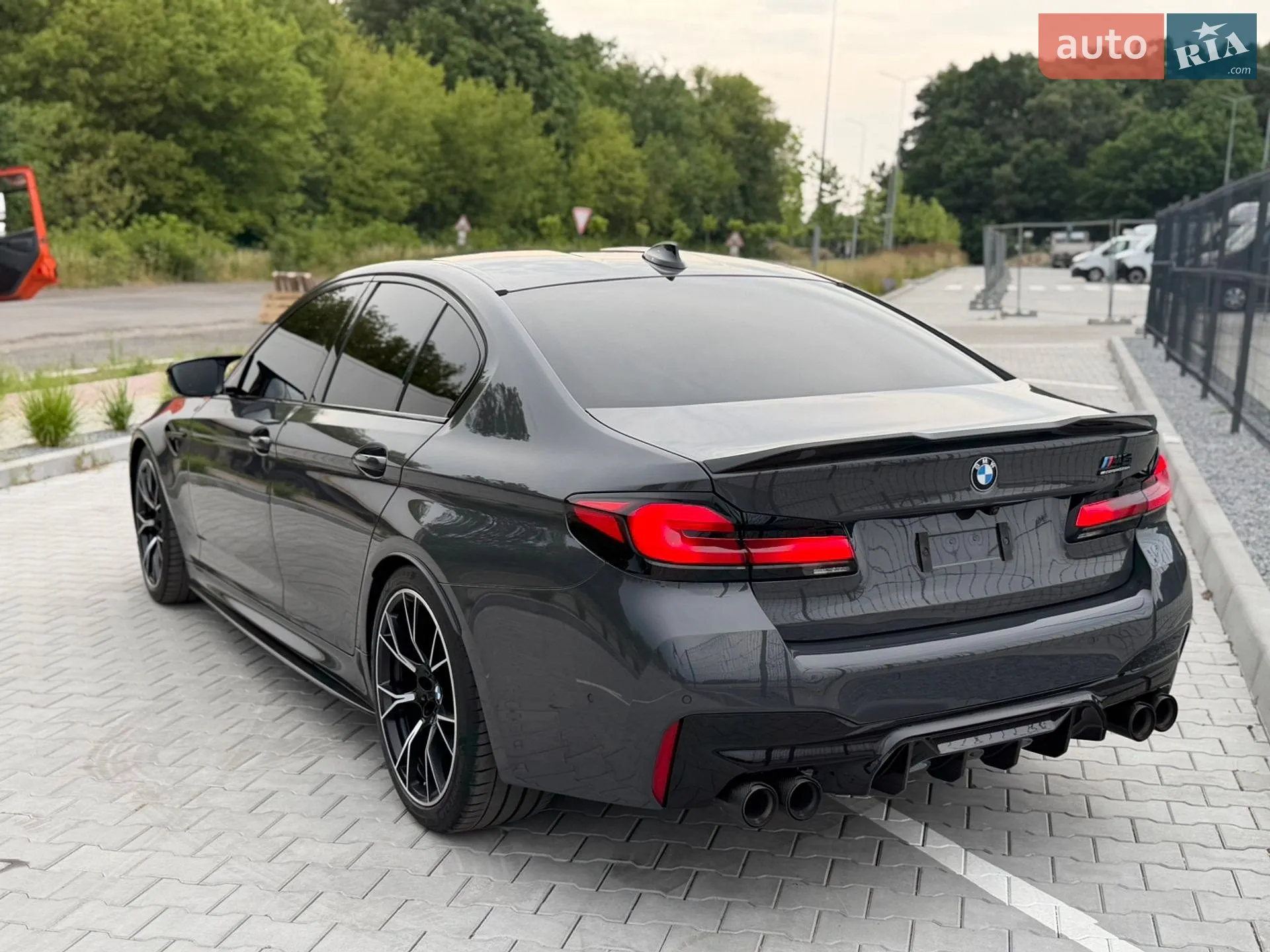 2020 BMW M5 - мініатюра 11