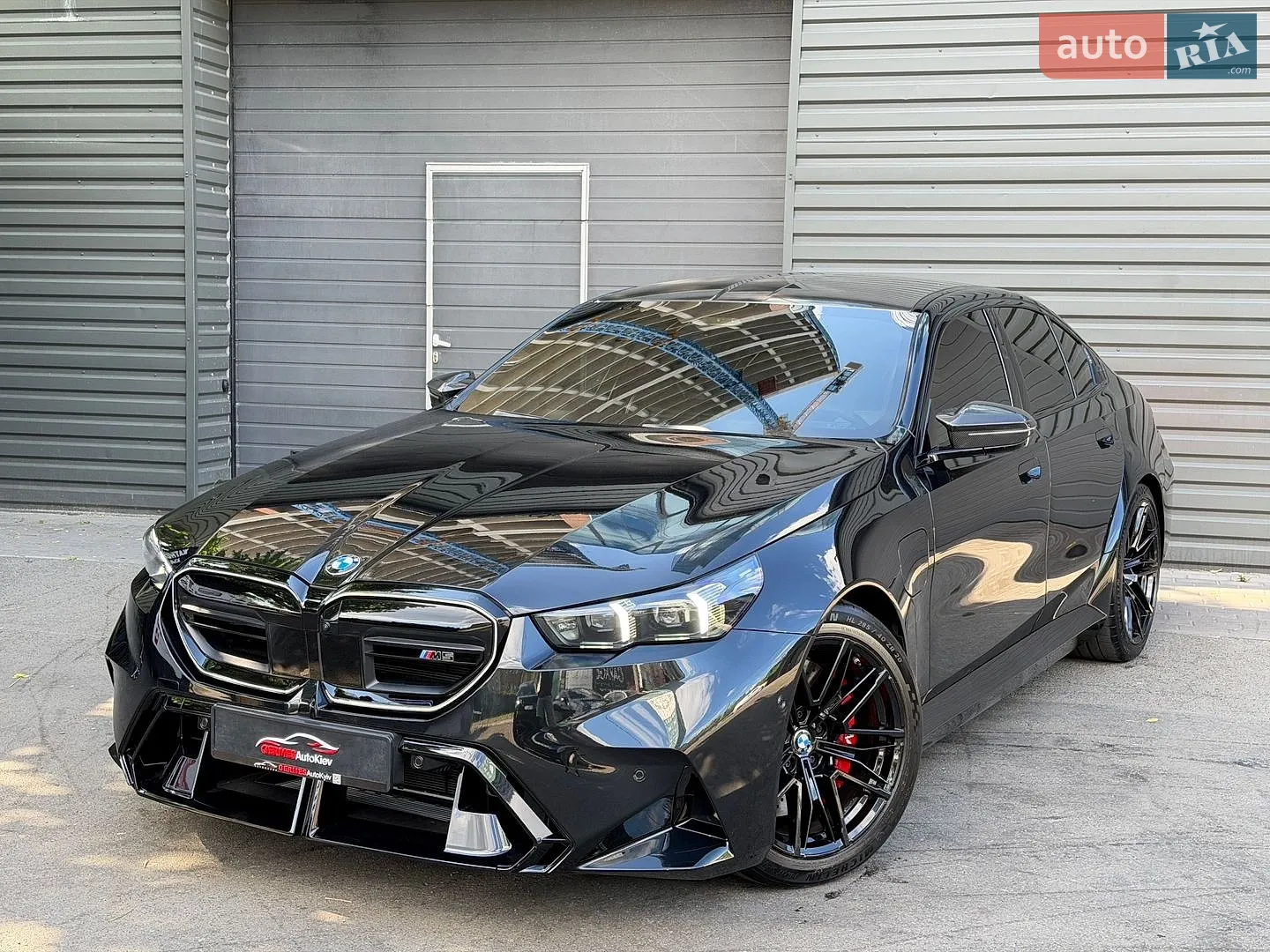 2024 BMW M5 - мініатюра 2