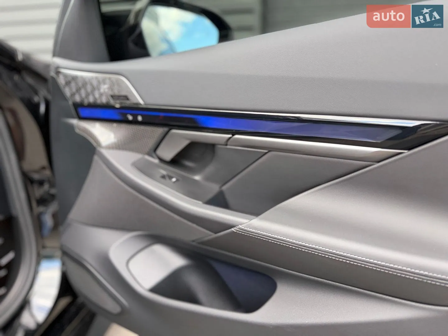 2024 BMW M5 - мініатюра 37