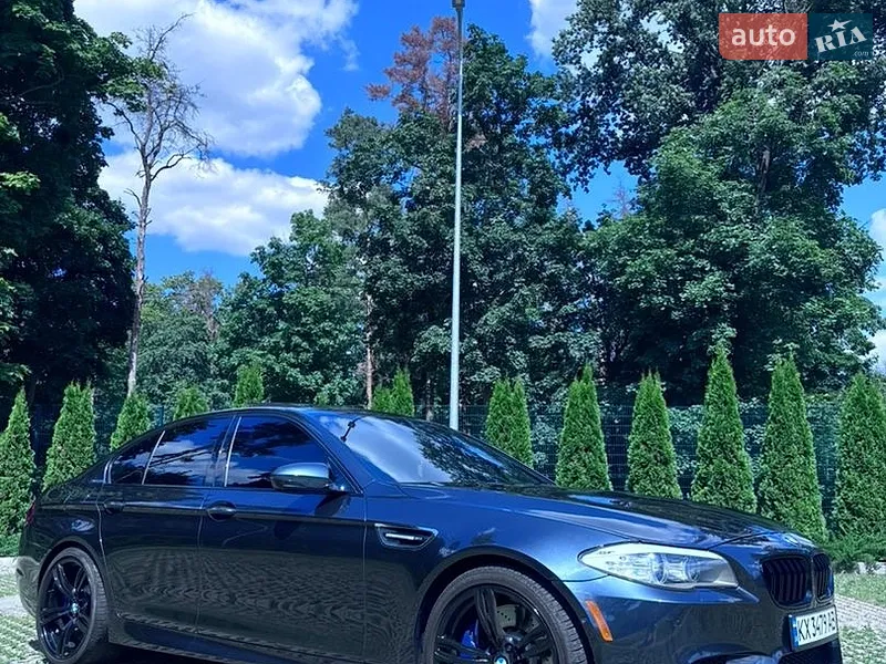 BMW M5
