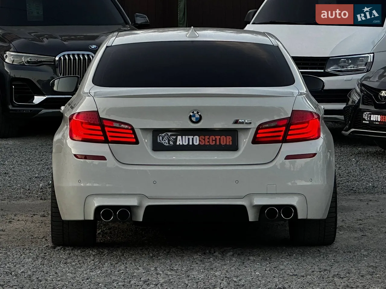 Седан BMW M5 2012 в Харкові фото 9