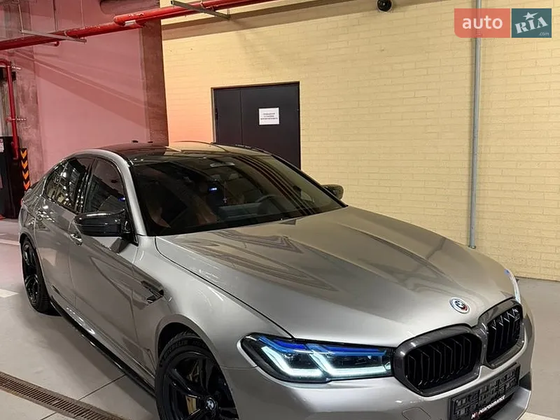 BMW M5