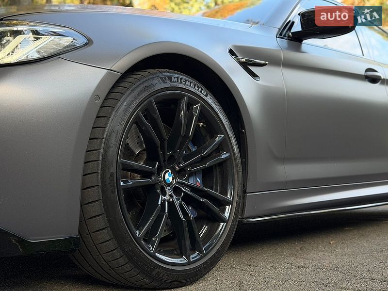 Седан BMW M5 2020 в Киеве фото 12 Седан BMW M5 2020 в Киеве