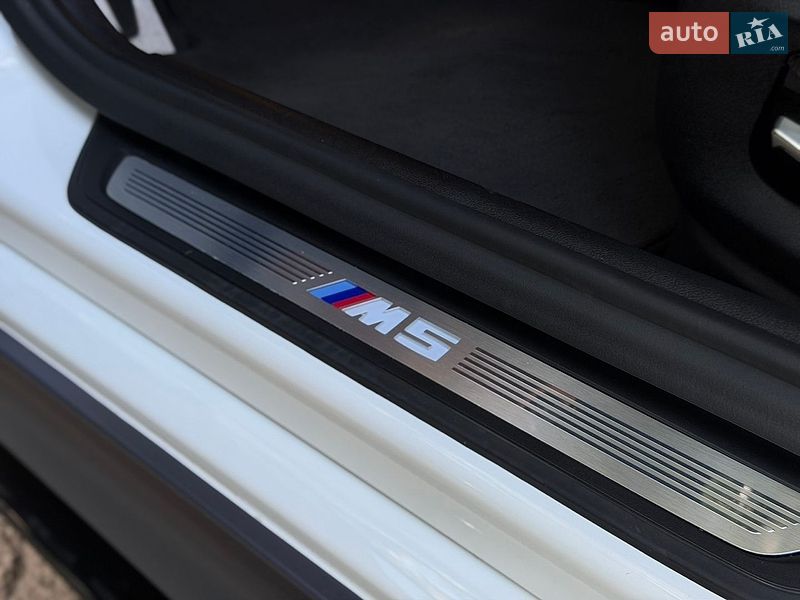 Седан BMW M5 2020 в Киеве фото 27 Седан BMW M5 2020 в Киеве