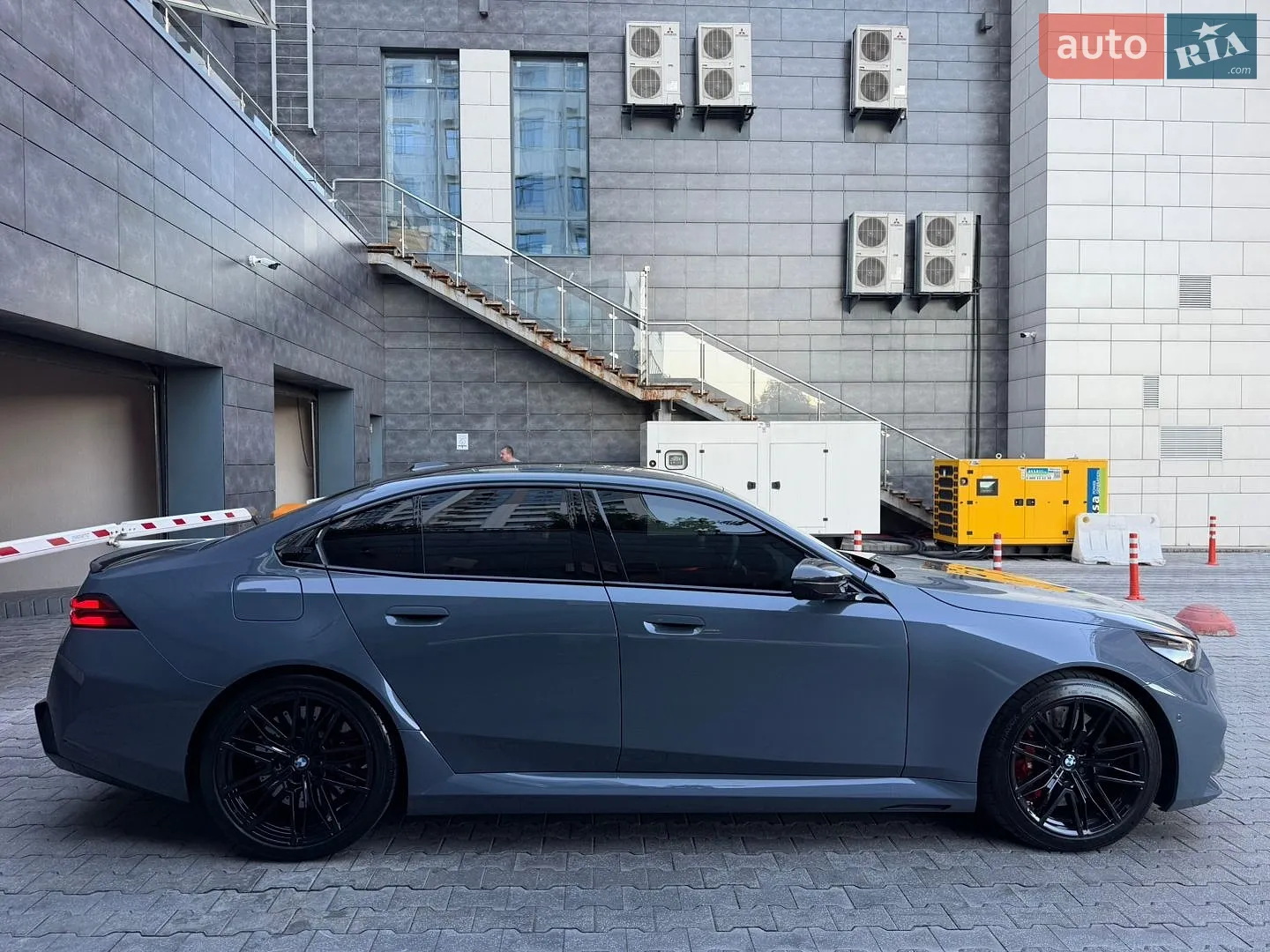 2025 BMW M5 - мініатюра 12