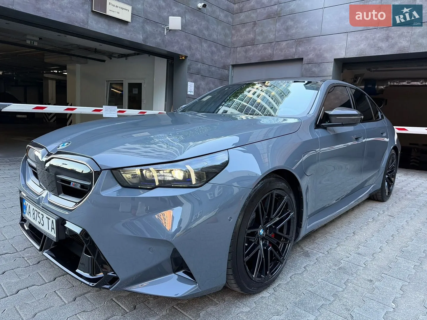2025 BMW M5 - мініатюра 20