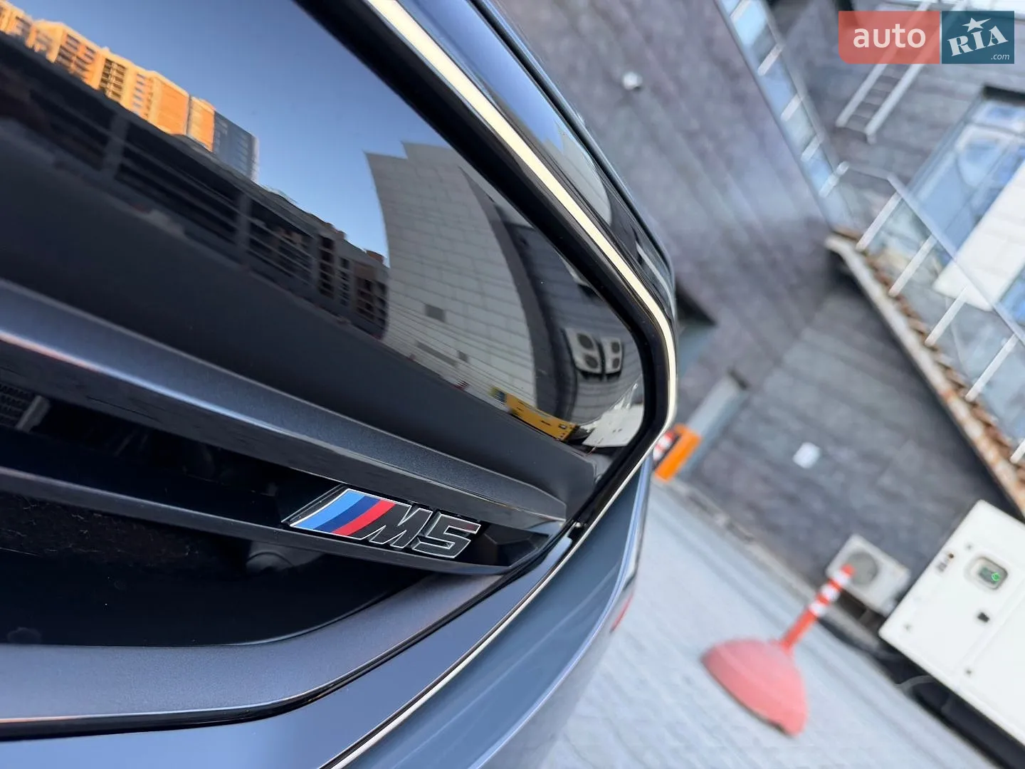 2025 BMW M5 - мініатюра 27