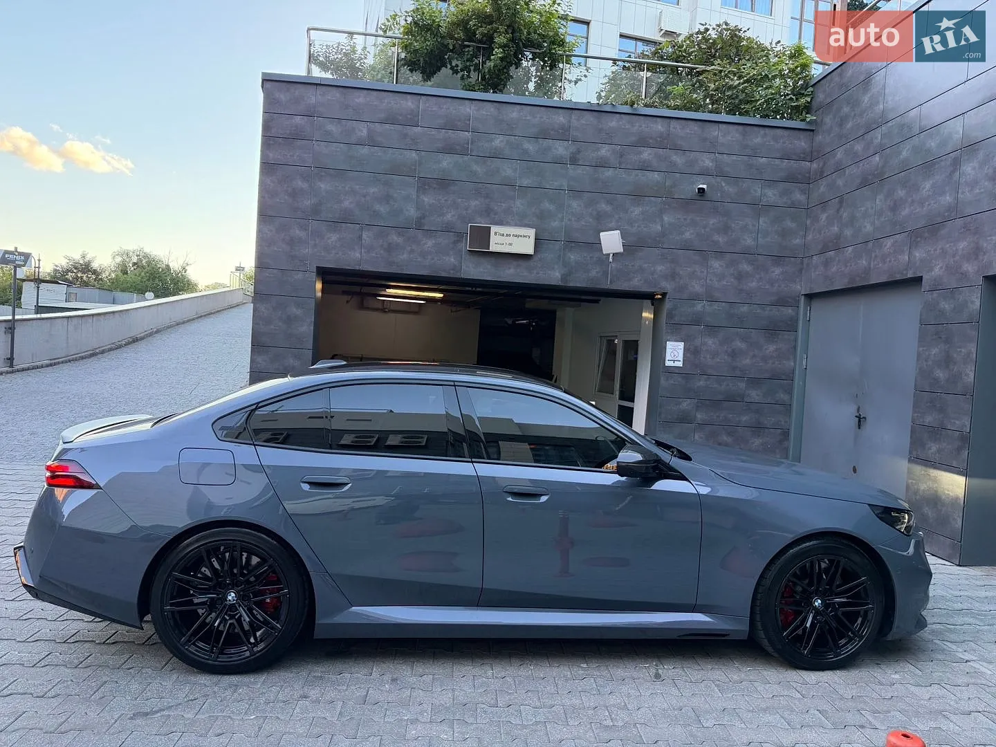 2025 BMW M5 - мініатюра 45