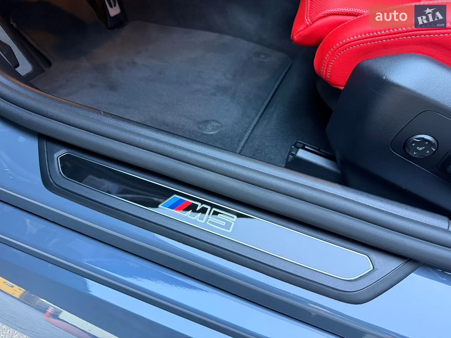 2025 BMW M5 - мініатюра 55