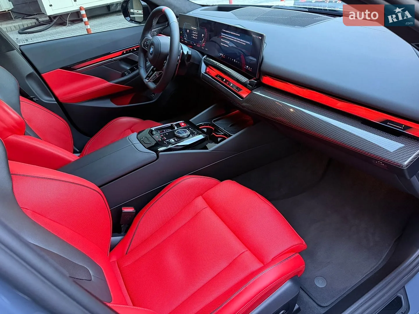2025 BMW M5 - мініатюра 82