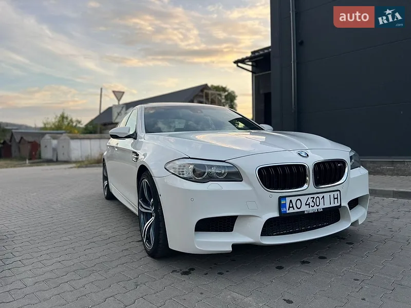 BMW M5
