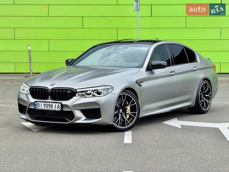 Седан BMW M5 2018 в Киеве Седан BMW M5 2018 в Киеве