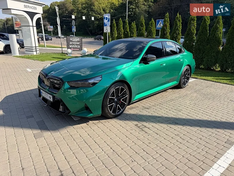 BMW M5