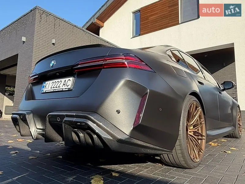 BMW M5