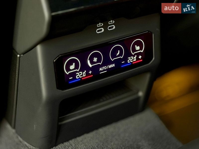 Седан BMW M5 2025 в Харькове