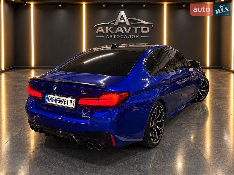 Седан BMW M5 2019 в Киеве