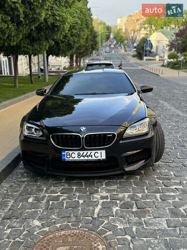 Кабриолет BMW M6 2012 в Киеве