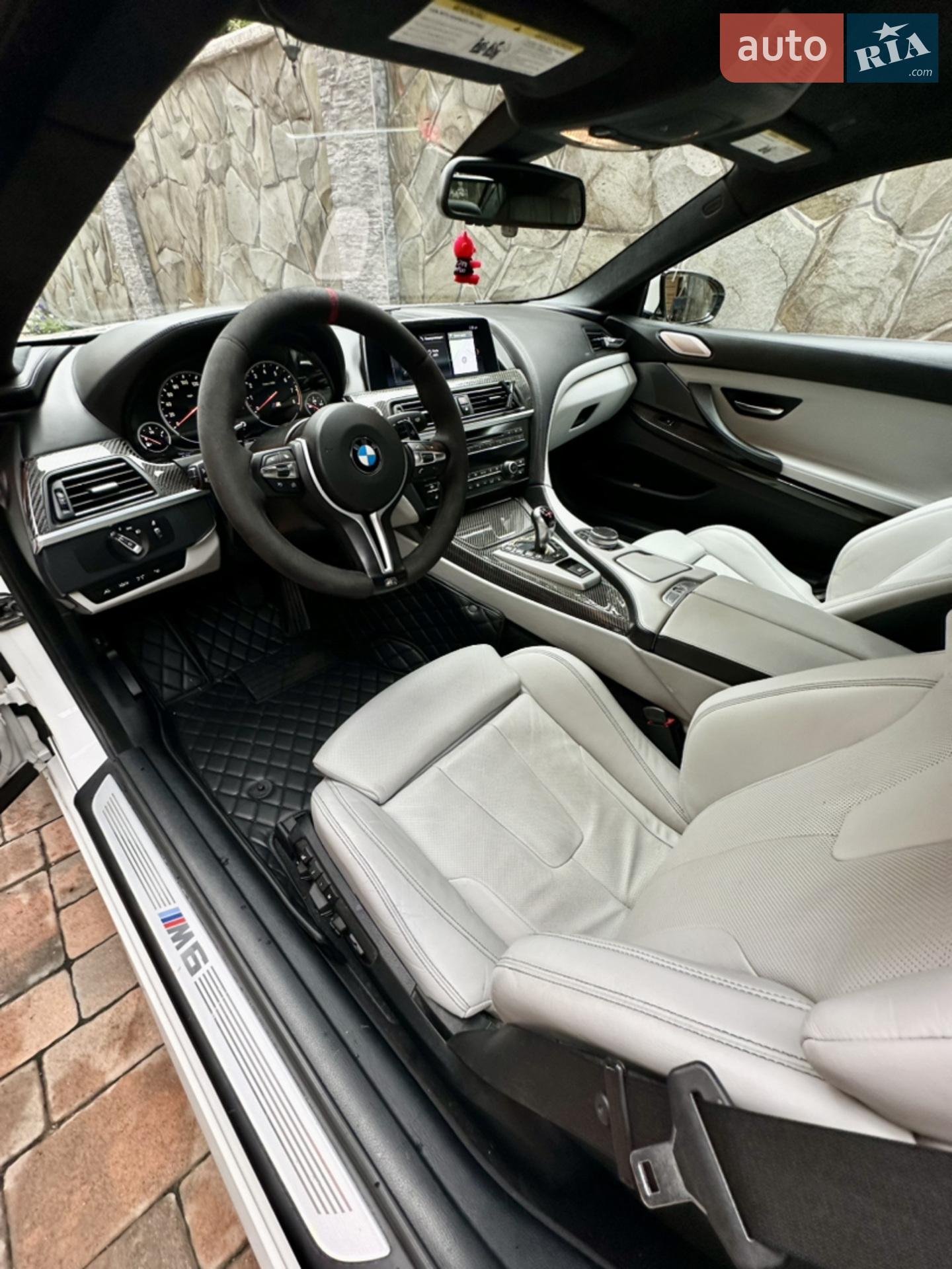2013 BMW M6 - мініатюра 10