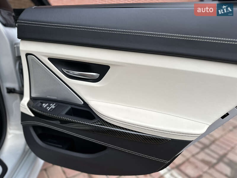 Купе BMW M6 2014 в Одесі