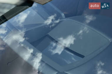 Купе BMW M8 Gran Coupe 2021 в 