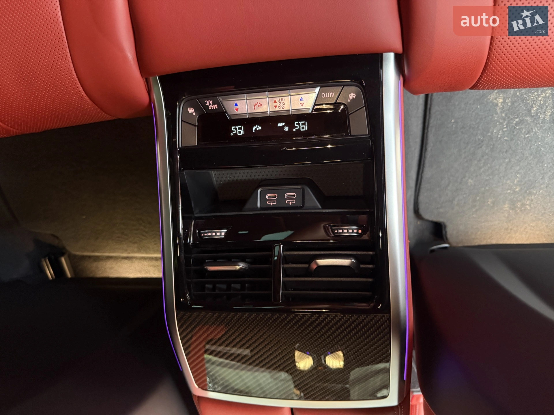 2020 BMW M8 - мініатюра 39