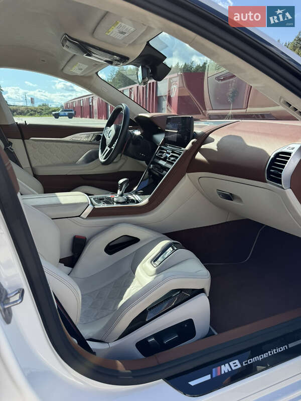 Купе BMW M8 Gran Coupe 2022 в Львові фото 18 Купе BMW M8 Gran Coupe 2022 в Львові