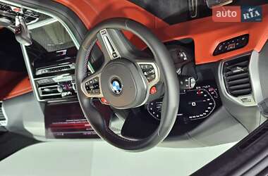 Купе BMW M8 Gran Coupe 2023 в 
