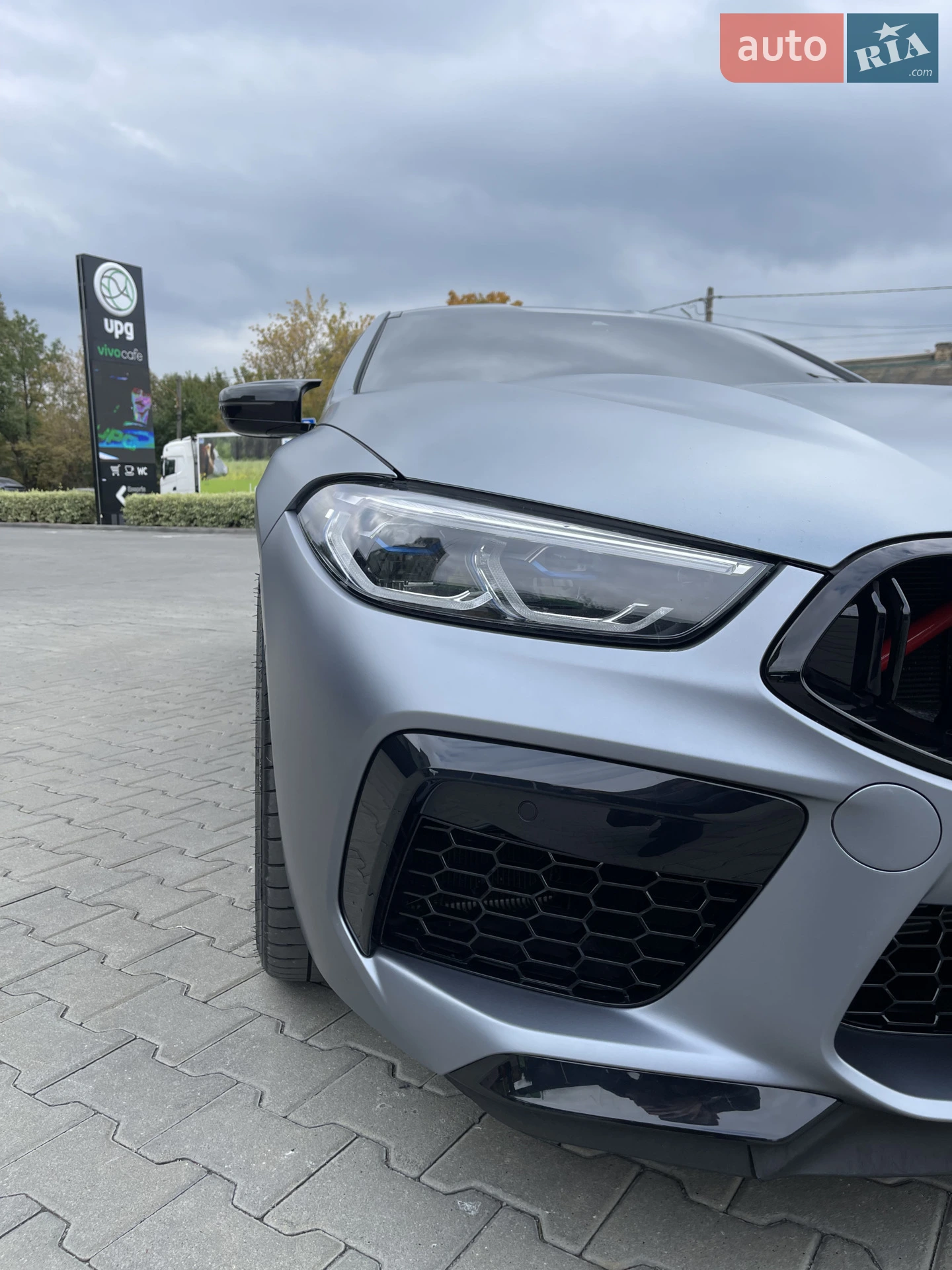 2022 BMW M8 - мініатюра 7