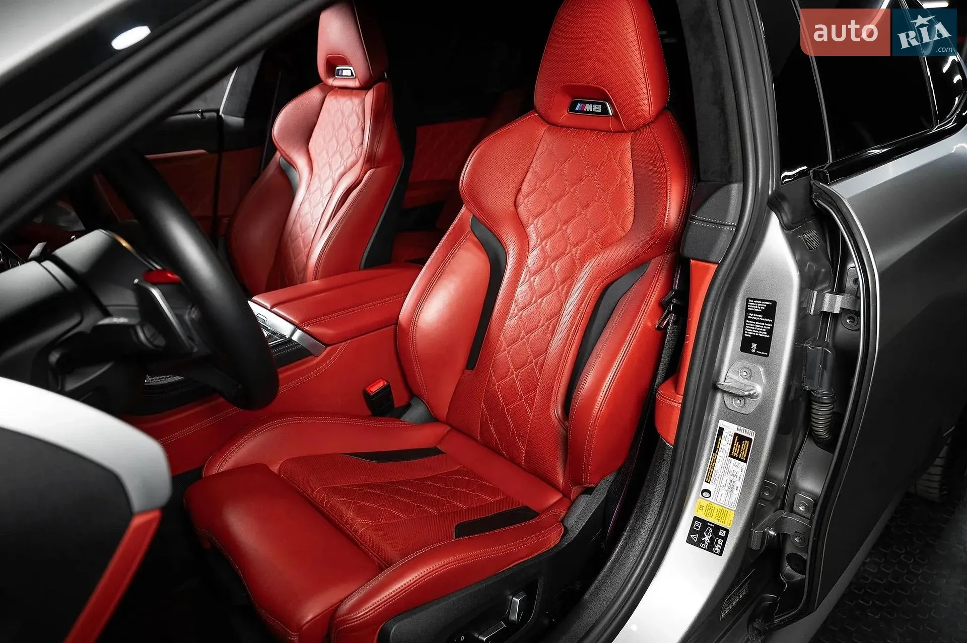 2020 BMW M8 - мініатюра 8