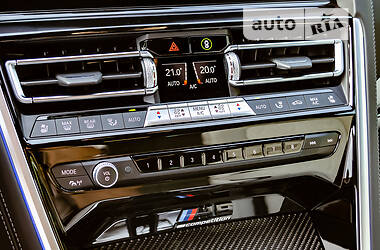 Купе BMW M8 2020 в 