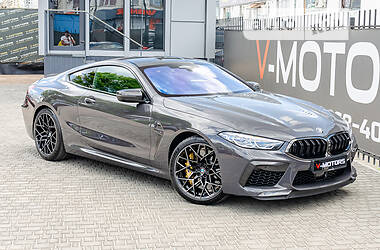 Купе BMW M8 2020 в 