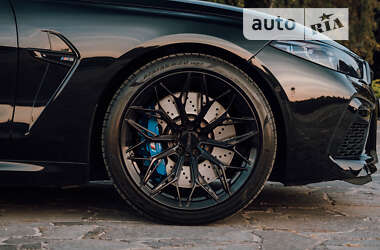 Купе BMW M8 2019 в 