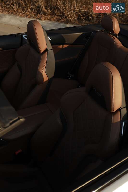Кабриолет BMW M8 2021 в Днепре