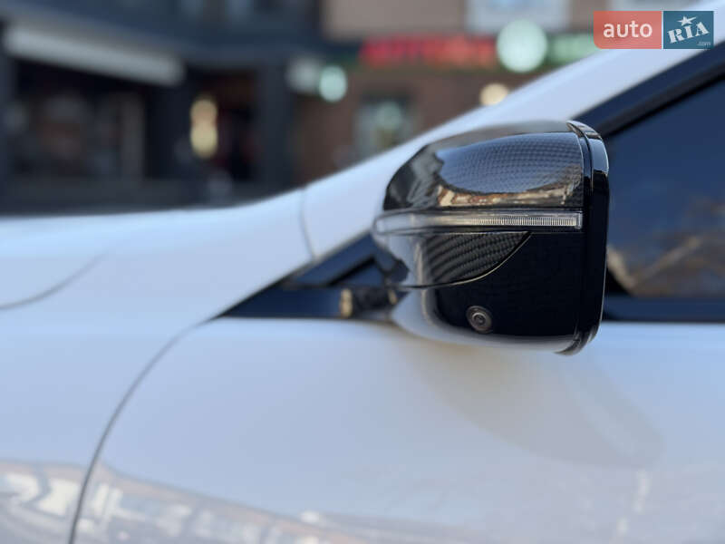 Купе BMW M8 2019 в Коломые