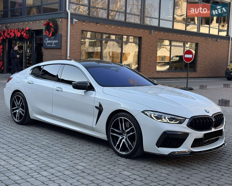 Купе BMW M8 2019 в Коломые