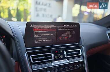 Купе BMW M8 2023 в 