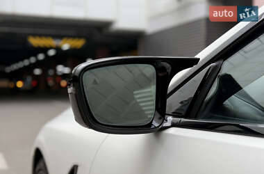 Купе BMW M8 2019 в 