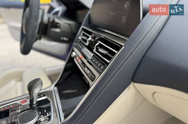 Купе BMW M8 2020 в 