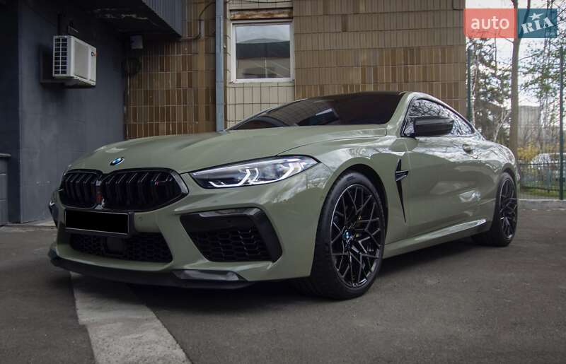 Купе BMW M8 2019 в 