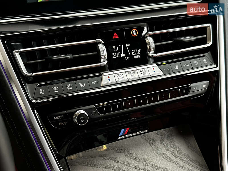 Купе BMW M8 2022 в Києві