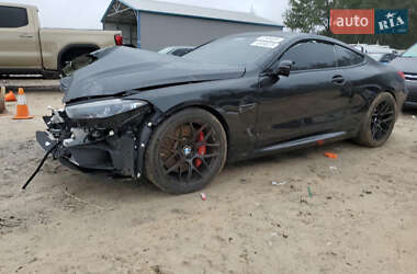 Купе BMW M8 2023 в Львові