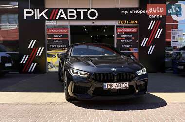 Купе BMW M8 2019 в Львове