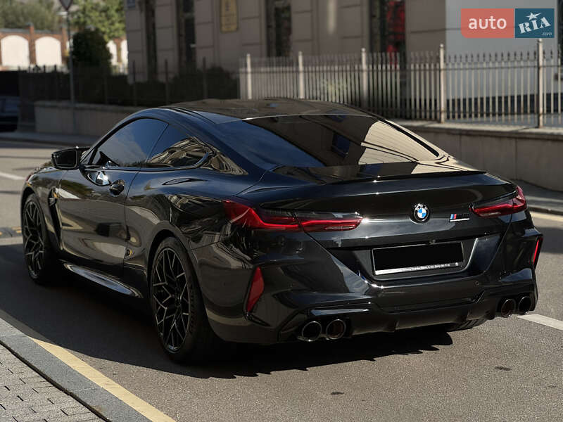 Купе BMW M8 2023 в Киеве фото 11 Купе BMW M8 2023 в Киеве