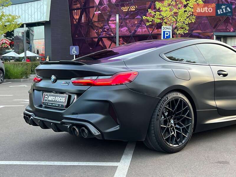 Купе BMW M8 2019 в Киеве
